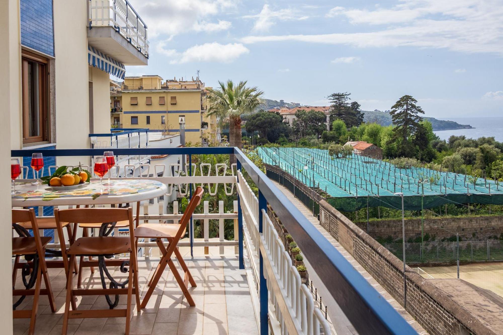 Residenza Le Sirene City Center Сорренто Экстерьер фото
