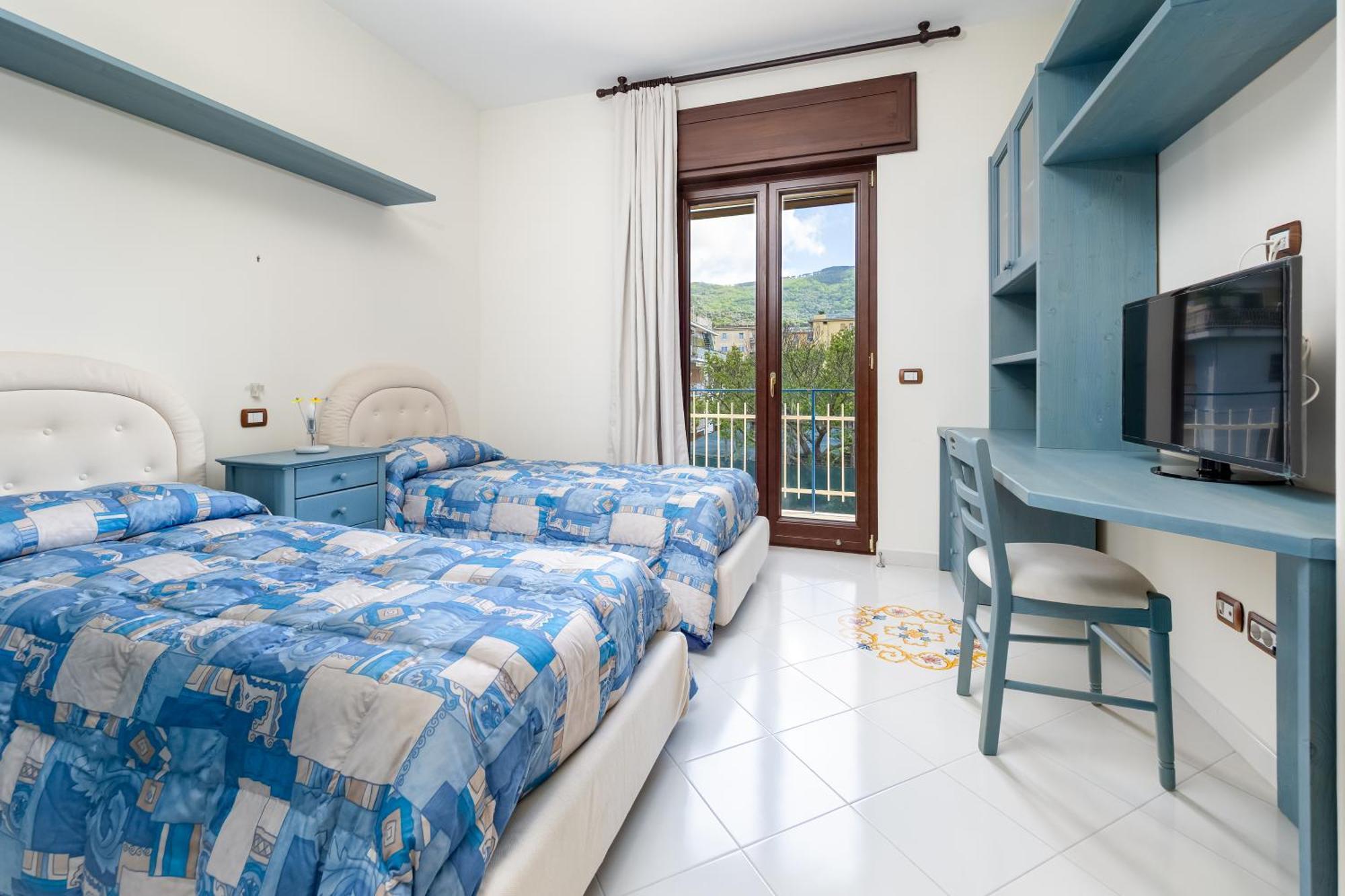 Residenza Le Sirene City Center Сорренто Экстерьер фото