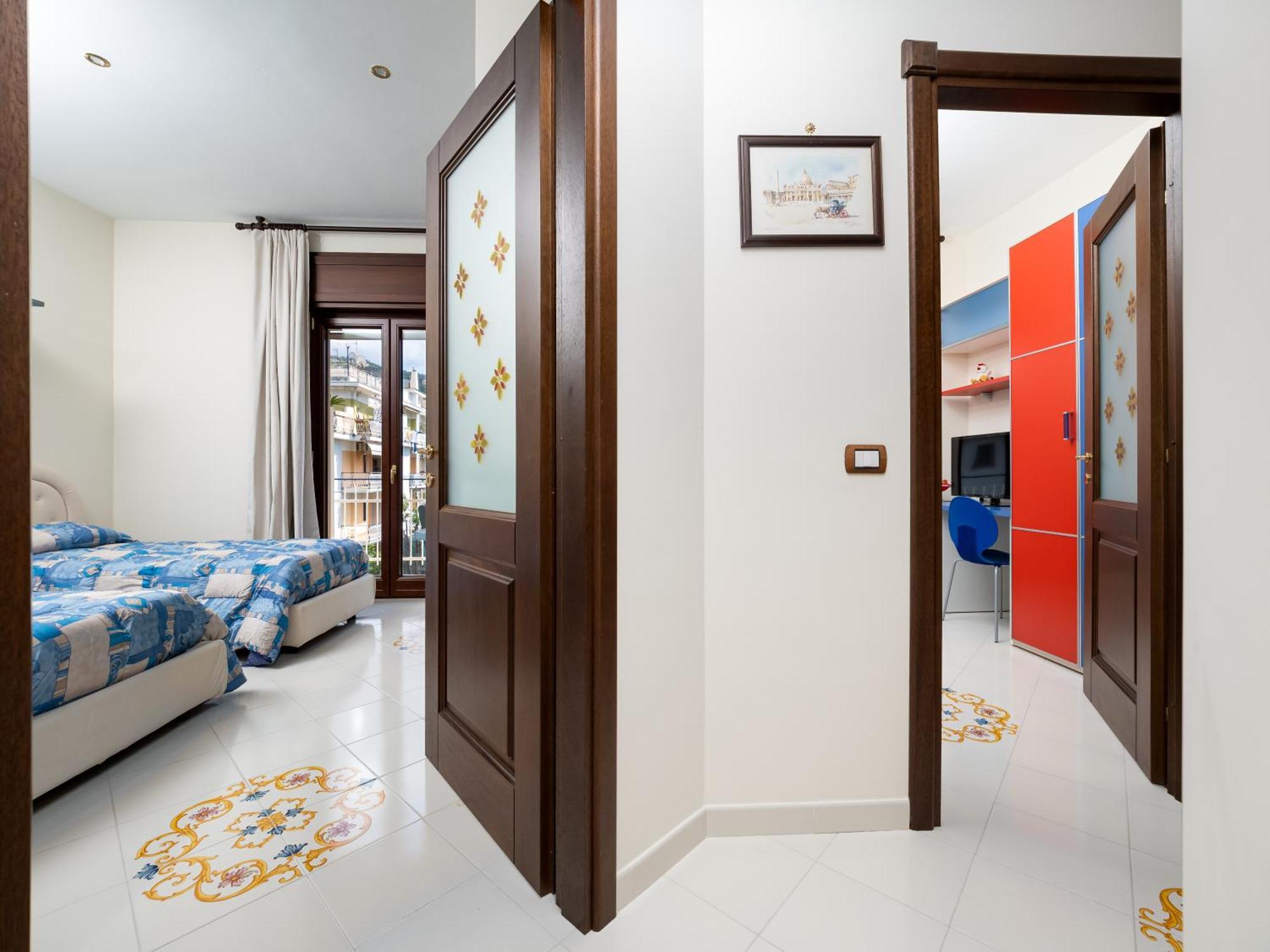 Residenza Le Sirene City Center Сорренто Экстерьер фото
